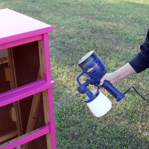 DIY Guide to Spray Paint Kitchen Cabinets under 100 Dollars